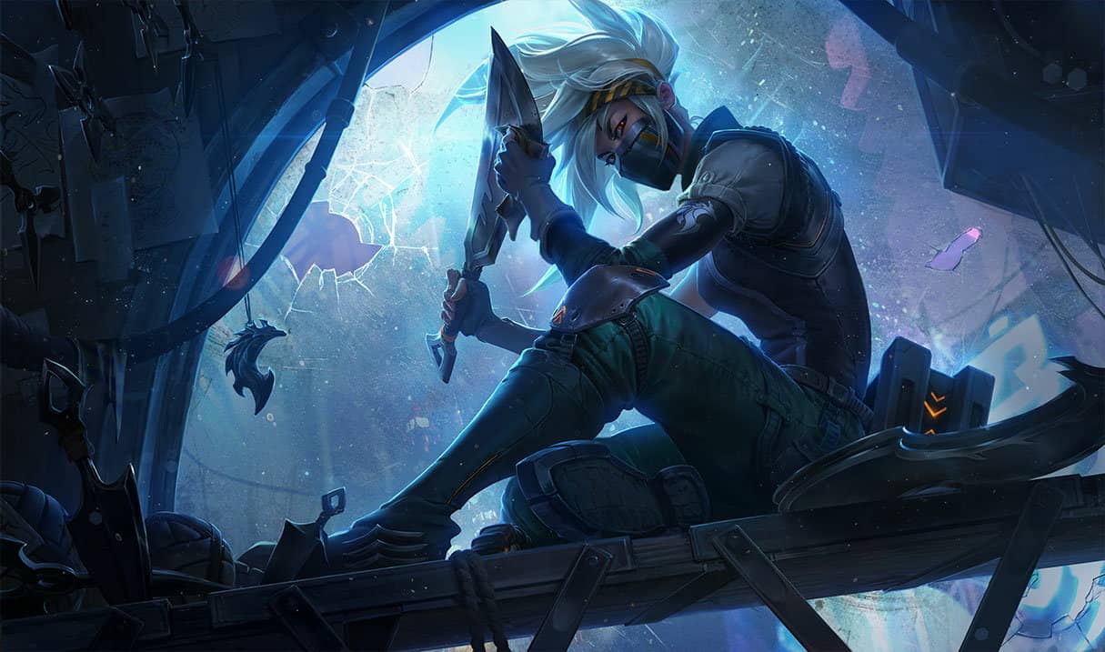 Akali crocs d'argent